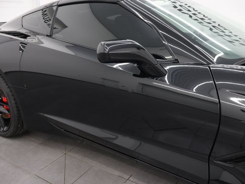 Used 2016 Chevrolet Corvette Stingray Coupe w/ Carbon Flash Badge Package RWD image 55