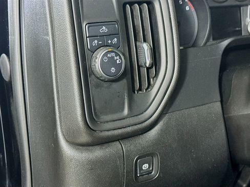 Used 2021 Chevrolet Silverado 1500 Custom RWD image 10