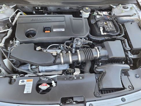 Certified 2020 Honda Accord Touring image 9