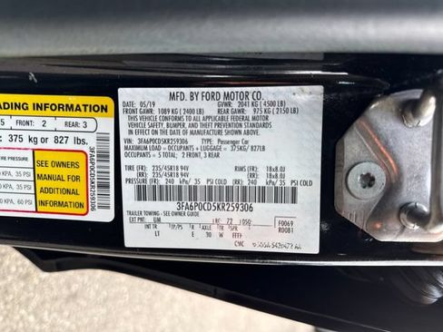 Used 2019 Ford Fusion SEL FWD image 20