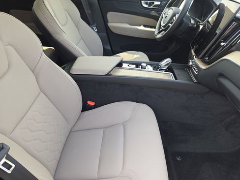Used 2026 Volvo XC60 B5 Plus w/ Protection Package Premier image 16