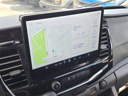 Used 2023 Ford Transit 350 XLT image 29