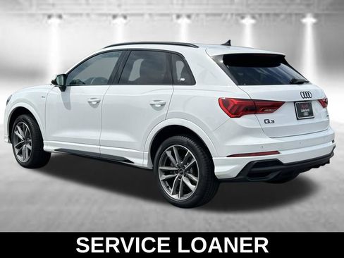Used 2025 Audi Q3 2.0T Premium w/ Convenience Package AWD/4WD image 3