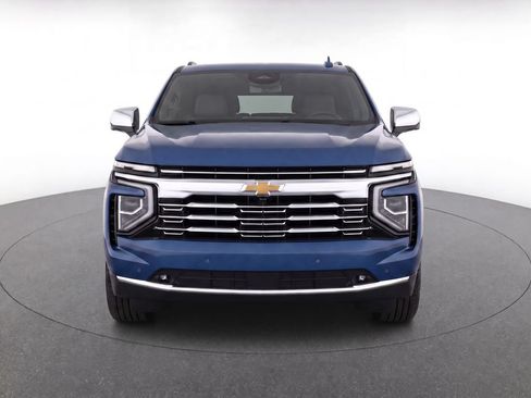 Used 2026 Chevrolet Tahoe Premier w/ Sun And Tow Package AWD/4WD image 5