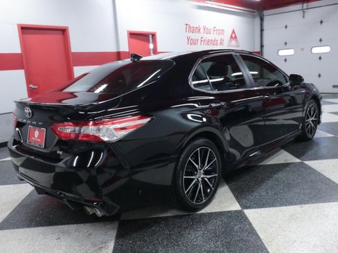 Used 2020 Toyota Camry SE w/ Audio Package image 7