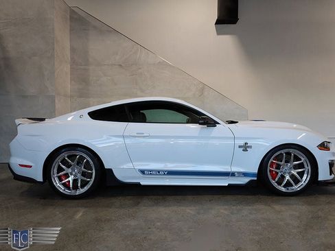 Used 2019 Ford Mustang GT Premium w/ GT Performance Package image 3