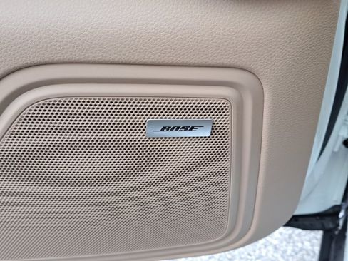 Used 2026 Porsche Macan AWD/4WD image 27