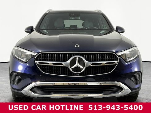 Used 2024 Mercedes-Benz GLC 300 4MATIC image 2