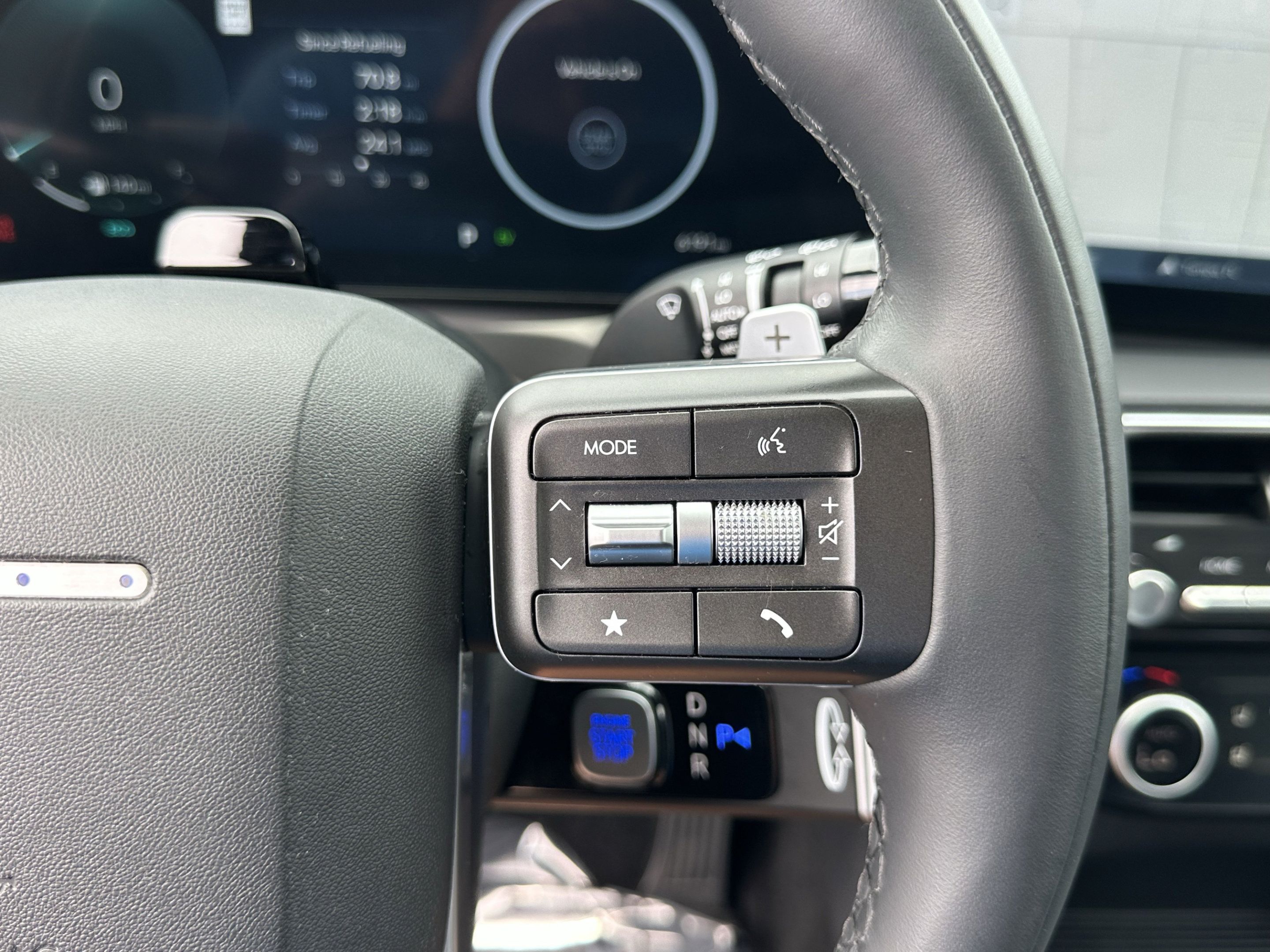 Used 2026 Hyundai Palisade Calligraphy FWD image 34