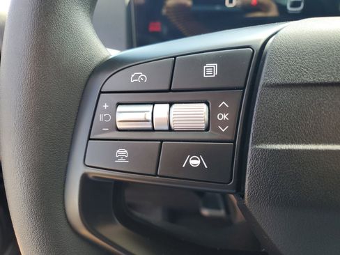 Used 2025 Kia K4 FWD image 18