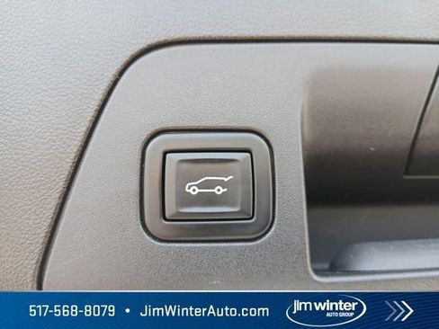 Used 2023 Buick Envision Avenir AWD/4WD image 16