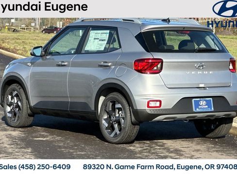 New 2026 Hyundai Venue SEL FWD image 7