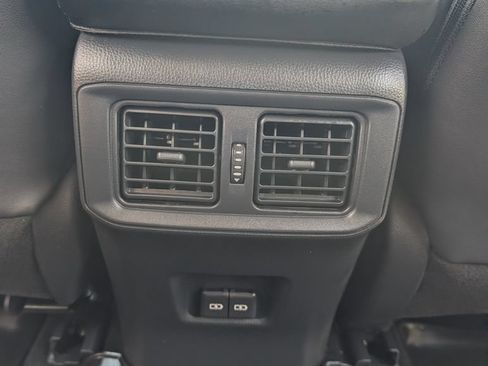Used 2025 Toyota RAV4 XLE Premium AWD/4WD image 22