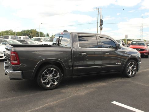 Used 2019 RAM 1500 Limited AWD/4WD image 7