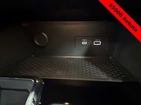 New 2025 Nissan Pathfinder Rock Creek image 12