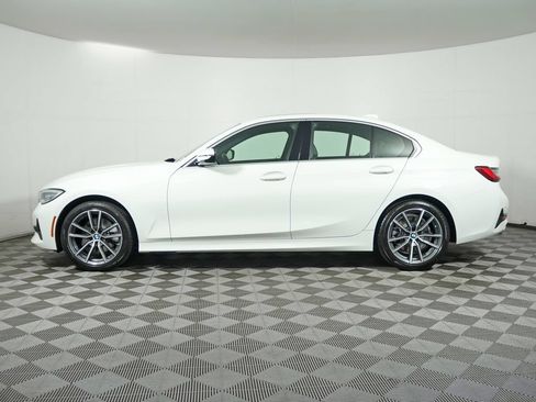 Used 2020 BMW 330i xDrive Sedan w/ Premium Package AWD/4WD image 2