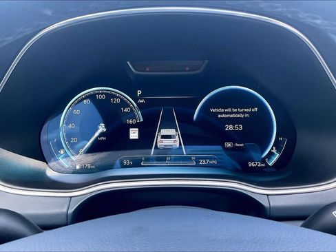 Used 2023 Genesis GV80 2.5T w/ Prestige Package AWD/4WD image 12