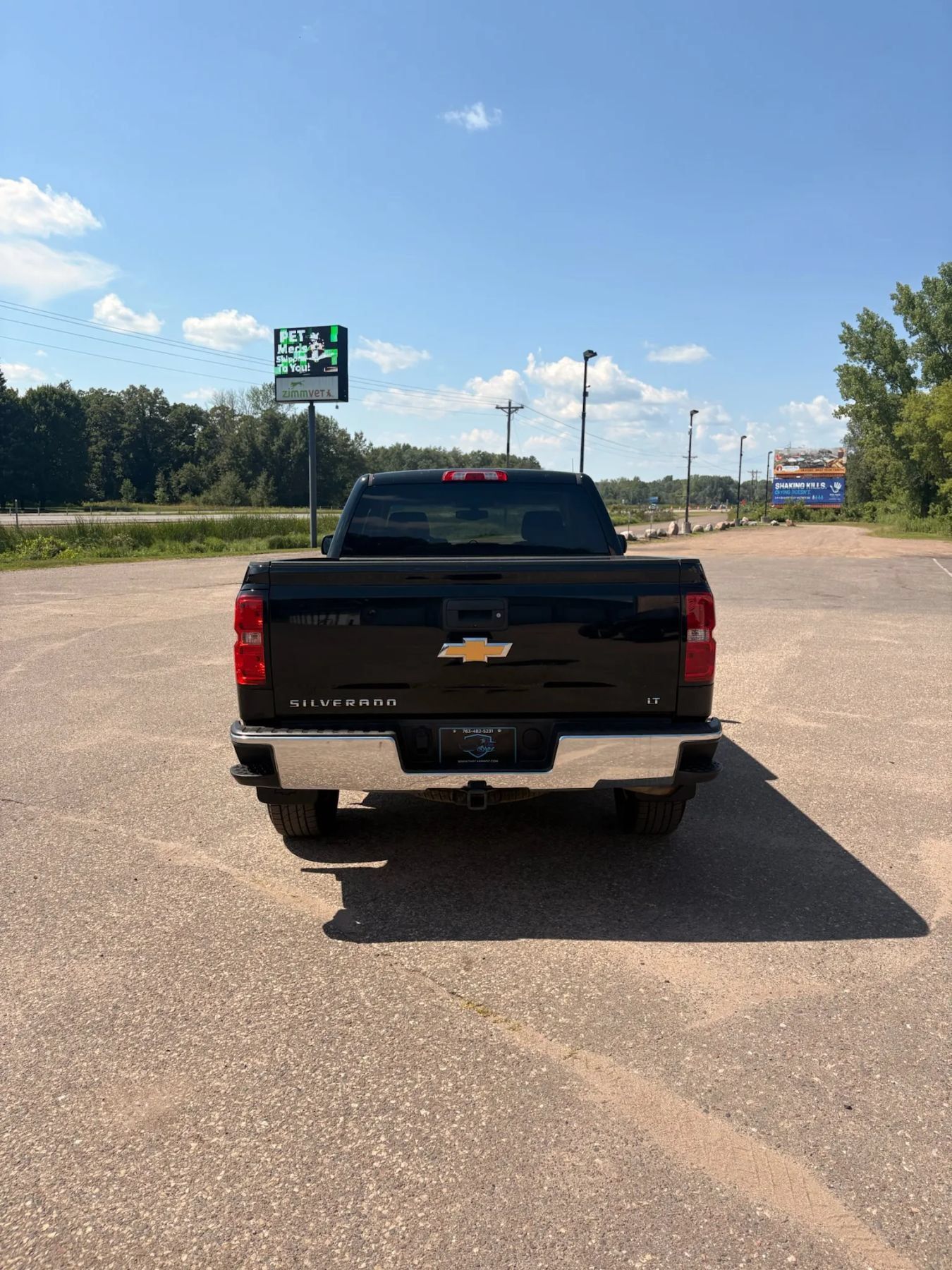 Used 2017 Chevrolet Silverado 1500 LT w/ All Star Edition AWD/4WD image 5
