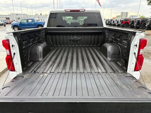 Used 2024 Chevrolet Silverado 1500 LTZ AWD/4WD image 12
