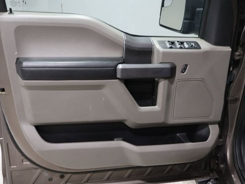 Used 2019 Ford F150 XLT w/ Equipment Group 302A Luxury image 14