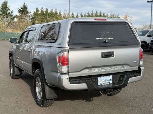 Used 2021 Toyota Tacoma TRD Off-Road image 6