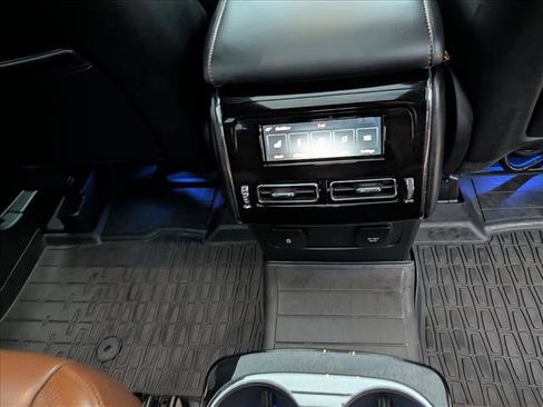 Used 2021 Lincoln Aviator Reserve w/ Equipment Group 202A image 19