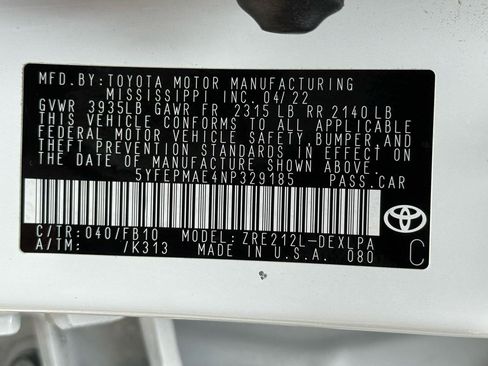 Used 2022 Toyota Corolla LE FWD image 38