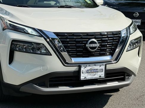 Used 2023 Nissan Rogue SV AWD/4WD image 8