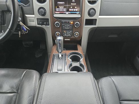 Used 2013 Ford F150 Lariat w/ Luxury Equipment Group image 21