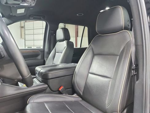 Used 2024 Chevrolet Tahoe Premier RWD image 10