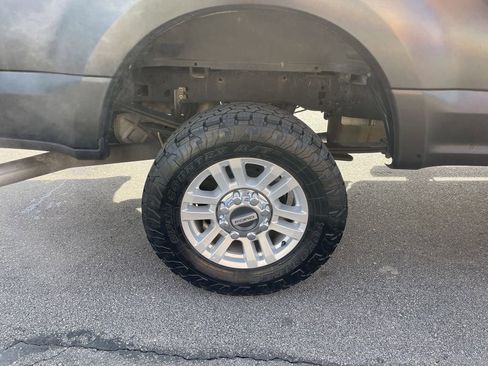 Used 2019 Ford F250 XL w/ STX Appearance Package image 12