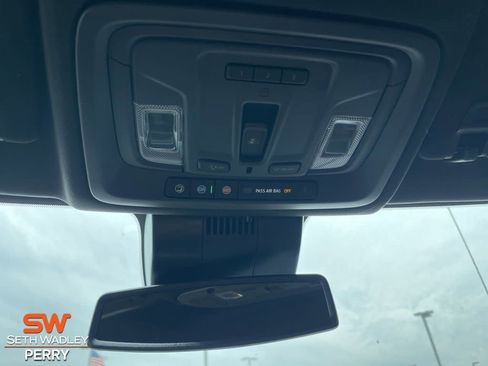 New 2025 Chevrolet Silverado 1500 High Country image 30