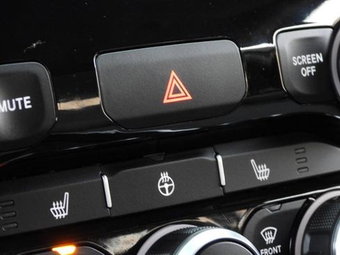 Used 2019 RAM 1500 Big Horn image 65