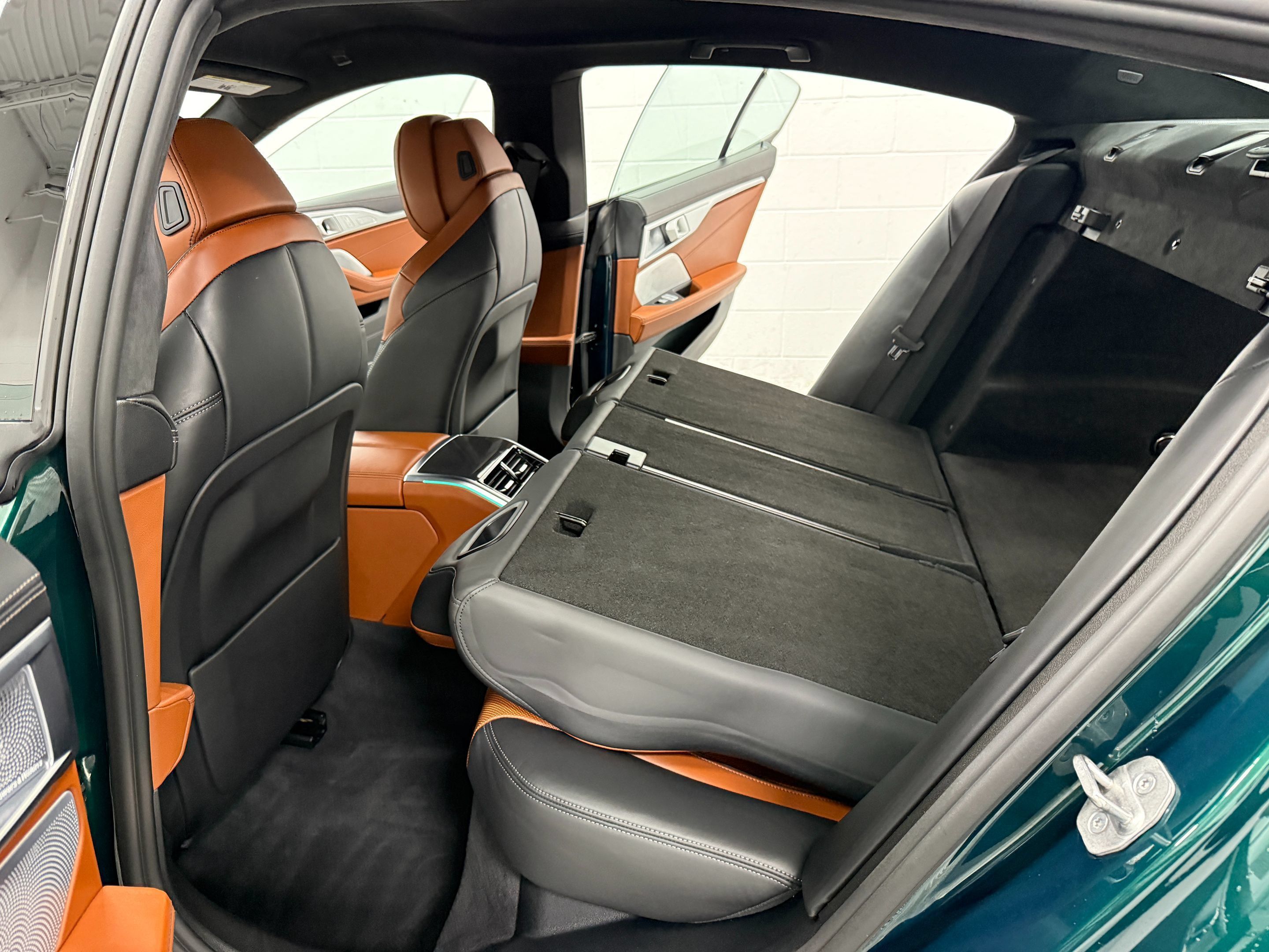 Used 2022 BMW ALPINA B8 xDrive Gran Coupe w/ Driving Assistance Package 2 AWD/4WD image 20