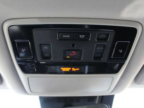 Certified 2025 Toyota Grand Highlander FWD image 44