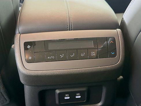 New 2026 Nissan Pathfinder SL AWD/4WD image 24