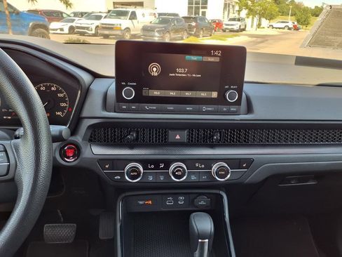 Used 2024 Honda CR-V EX image 17