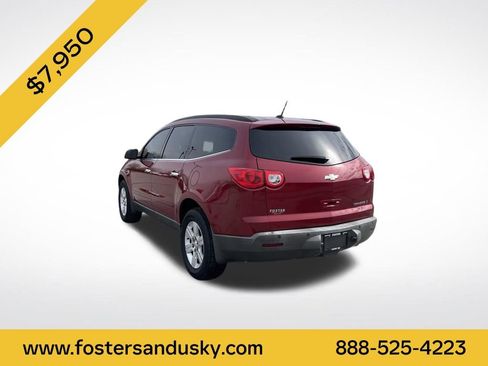 Used 2012 Chevrolet Traverse LT image 3