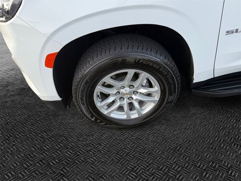 Certified 2024 Chevrolet Suburban LT image 10