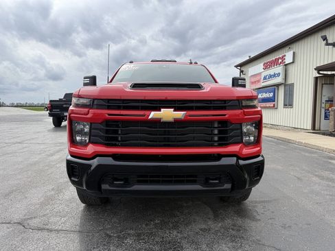 Used 2024 Chevrolet Silverado 2500 Custom w/ Custom Value Package AWD/4WD image 3