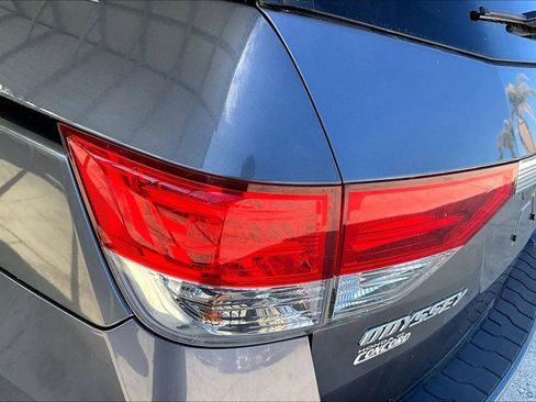 Used 2016 Honda Odyssey LX image 20