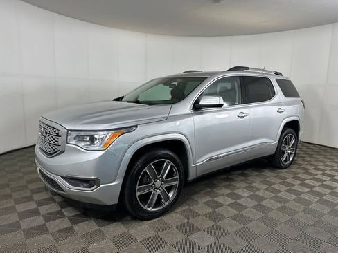 Used 2019 GMC Acadia Denali AWD/4WD image 7