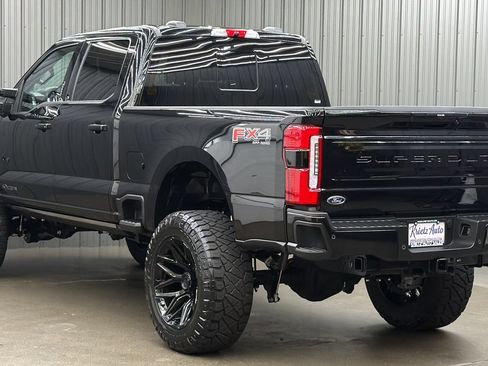 Used 2026 Ford F350 Platinum w/ FX4 Off-Road Package AWD/4WD image 3