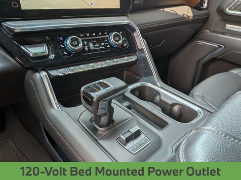Used 2023 GMC Sierra 1500 Denali w/ Denali Reserve Package AWD/4WD image 26