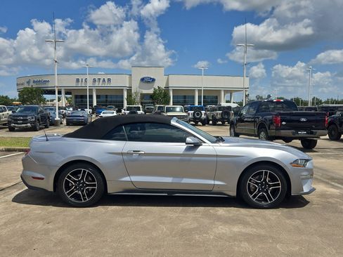 Used 2020 Ford Mustang Premium RWD image 2