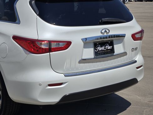Used 2015 INFINITI QX60 Luxe w/ Premium Plus Package AWD/4WD image 16