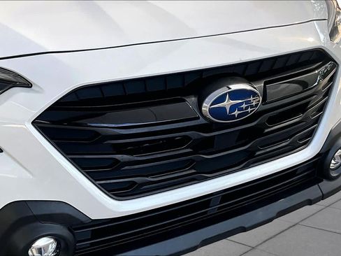 Used 2023 Subaru Outback Onyx Edition AWD/4WD image 29