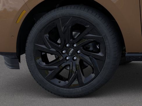 New 2026 Lincoln Navigator Black Label AWD/4WD image 19