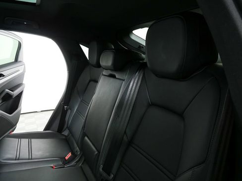 New 2026 Porsche Cayenne Coupe image 22