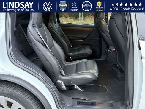 Used 2020 Tesla Model X Long Range image 13